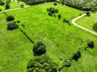 5 S Nassau Rd, Round Top, TX 78954