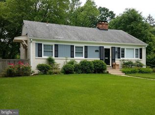 1701 Trenton Dr, Alexandria, VA 22308