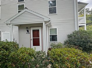 5813H Hidden Lake Dr, Harrisburg, PA