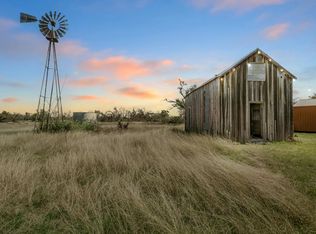 3527 Old Harper Rd, Fredericksburg, TX 78624