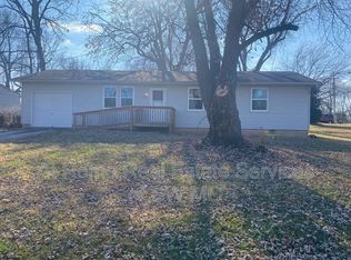 2428 W Phelps St, Springfield, MO 65802