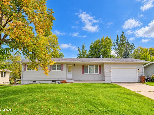 505 12th St, Manvel, ND 58256