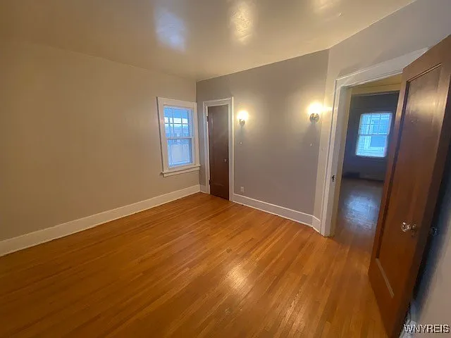 27 Henley Rd #LOWER — Photo 13