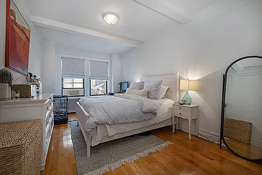 Rented by Rita S Citrin, LREB