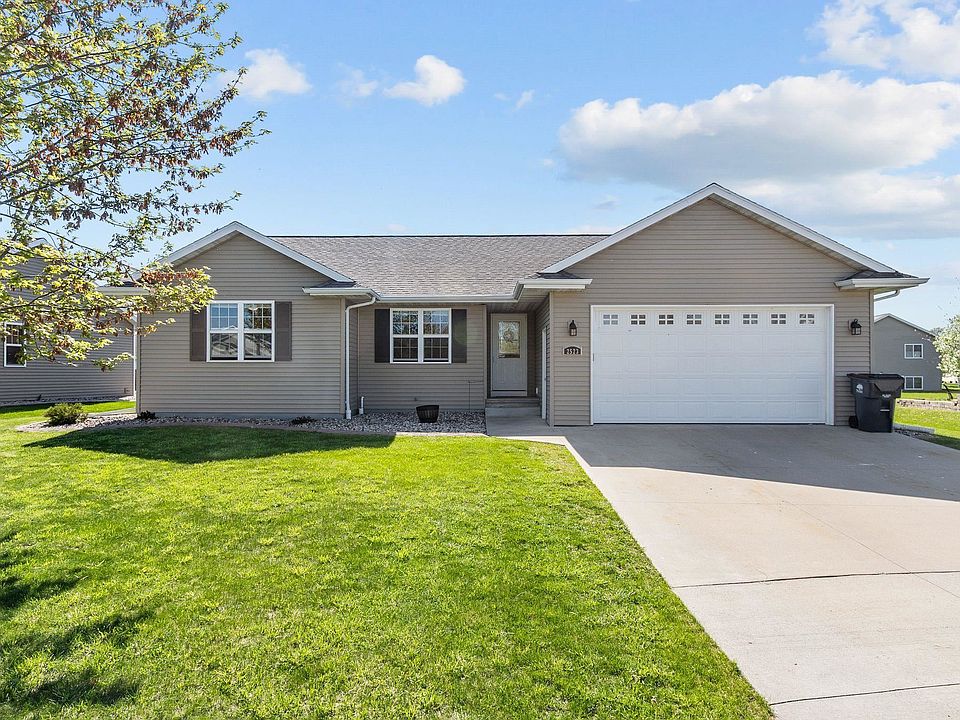 1st image of 2523 Grassy Ln