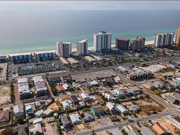 3rd image of 6320 Beach Dr