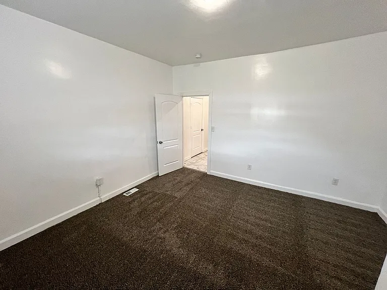 609 Fremont Ave #A — Photo 7