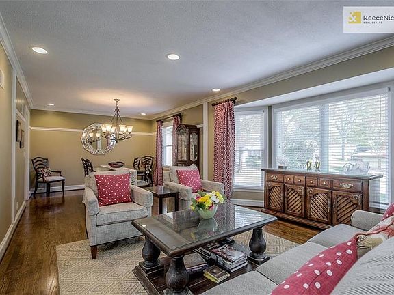 Gleaming hardwood floors!