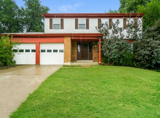 9932 Greenriver Dr, Cincinnati, OH