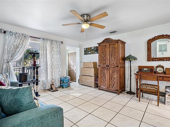 Main entrance and family/living area.