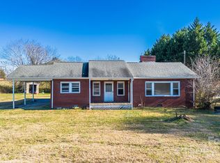 1922 Old Conover Startown Rd, Newton, NC 28658