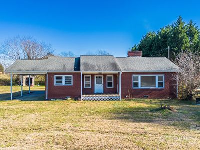 1922 Old Conover Startown Rd, Newton, NC, 28658