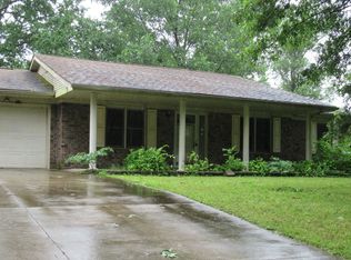 1323 Ritchey Dr, Marion, IL 62959