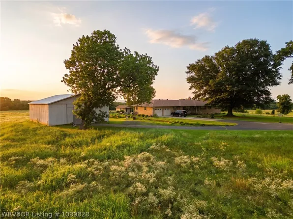 200 E Kibler Hwy, Alma, AR 72921