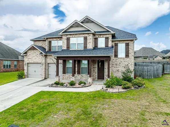 103 Charlotte Dr, Bonaire, GA 31005