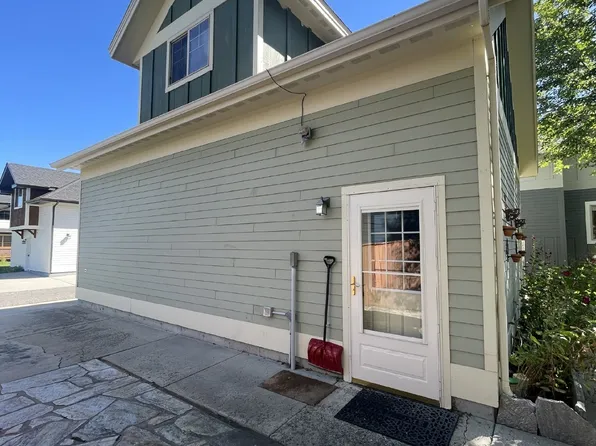 1 bed, 1.0 bath, 640 sqft, $1,600, 4587 Cascade St, Bozeman, MT 59718