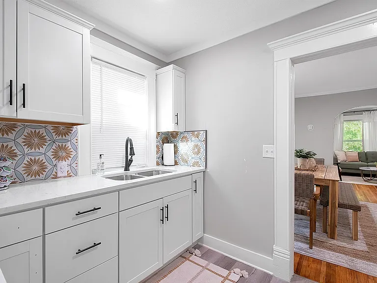 872 N Spaulding Ave #872 — Photo 10