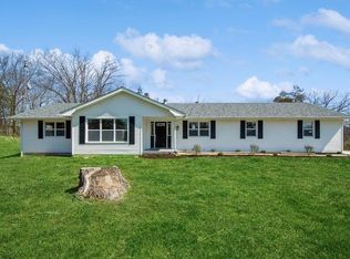 1070 Bell Rd, Wright City, MO 63390