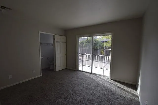 5233 Columbine Way — Photo 14