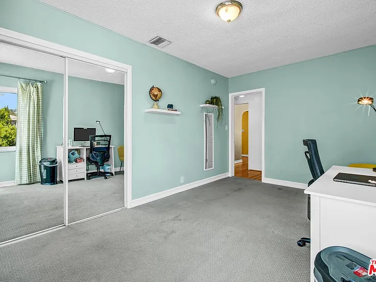 5183 Maison Ave — Photo 11