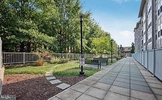 5th image of 8045 Newell St APT 423