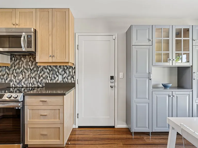 2613 Village Side Dr — Photo 10
