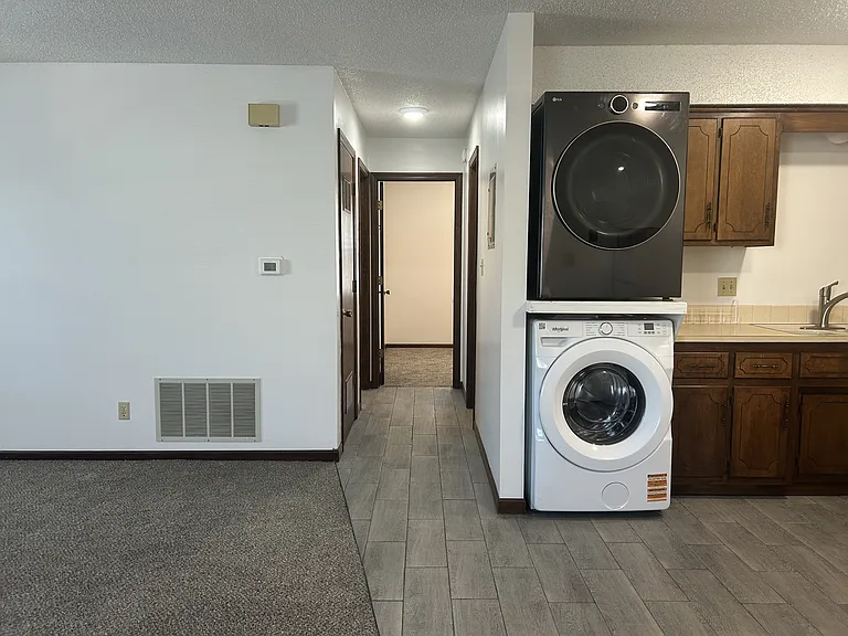 517 Minnesota St #D — Photo 5