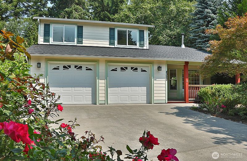 2nd image of 4323 Shadowood Drive