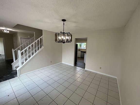 5th image of 6305 Barcelona Dr