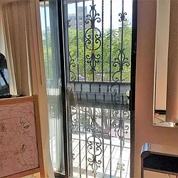 Rented by Apple Realty Group Corp