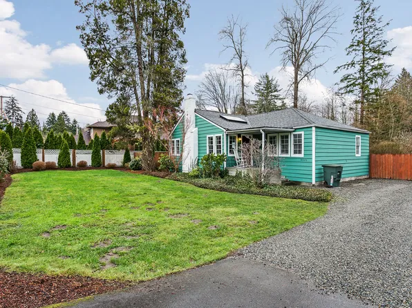 19026 73rd Ave NE, Kenmore, WA 98028