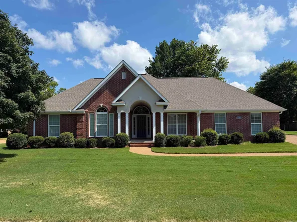906 Eagle Bay Dr, Heber Springs, AR 72543
