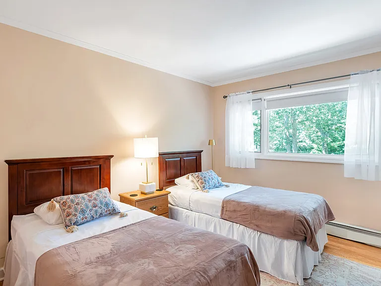 39 Brandywine Dr — Photo 16