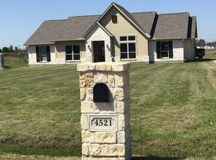 4521 18th St, Dickinson, TX 77539