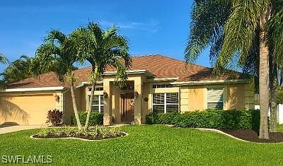 1st image of 4919 SW 27th Ave