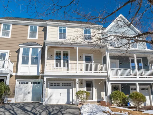 1511 Wickham Pond Dr, Charlottesville, VA 22901