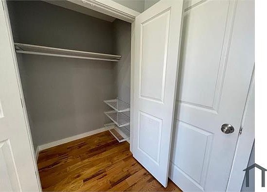 5th image of 1320 Chisholm St Floor 2