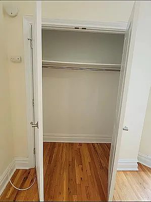 4th image of 350 W 85th St #28
