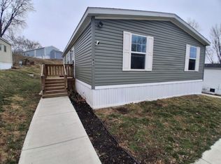 17311 E Us Highway 40 Site #B40, Independence, MO 64055