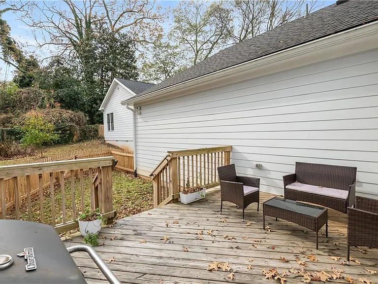 1393 Glenwood Ave SE — Photo 59
