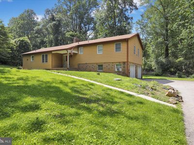 2611 Hill Rd, Reading, PA, 19606