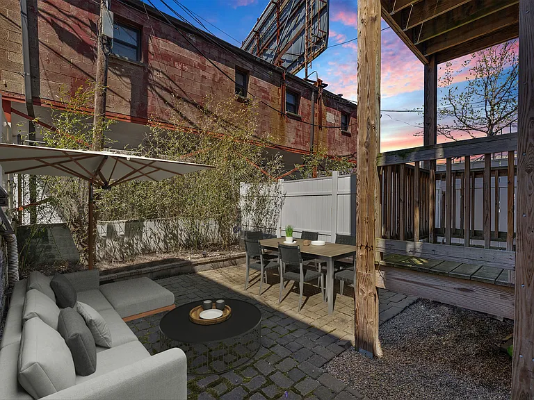 110 Chelsea St #1 — Photo 10