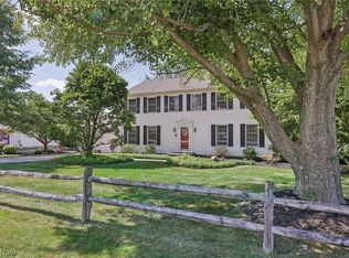 10253 Hoose Rd, Mentor, OH 44060