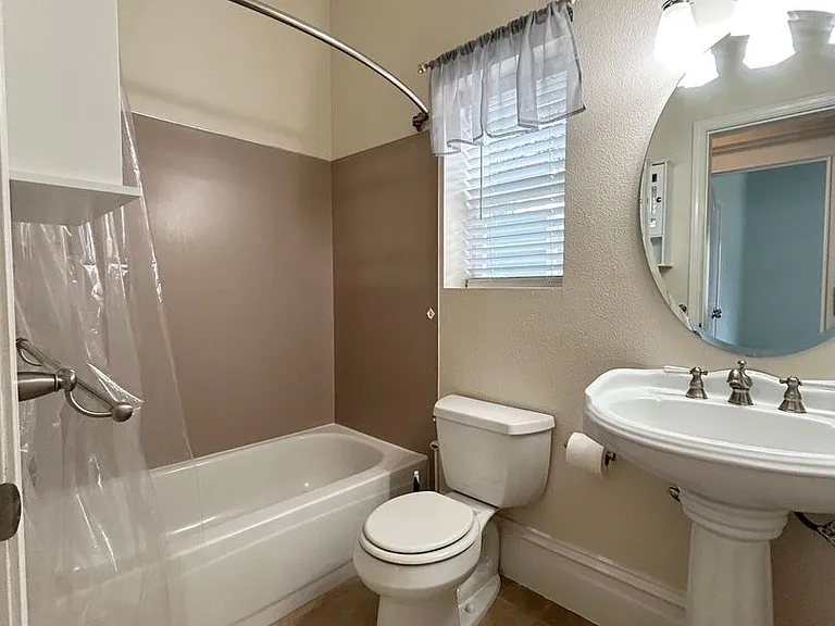 631 N Stierman Way — Photo 12