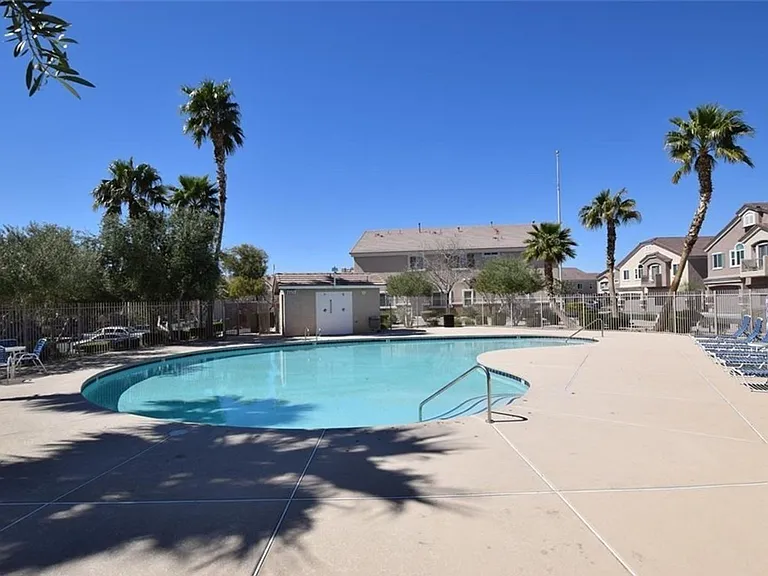 6532 Charlie Chaplin Ave #101 — Photo 24