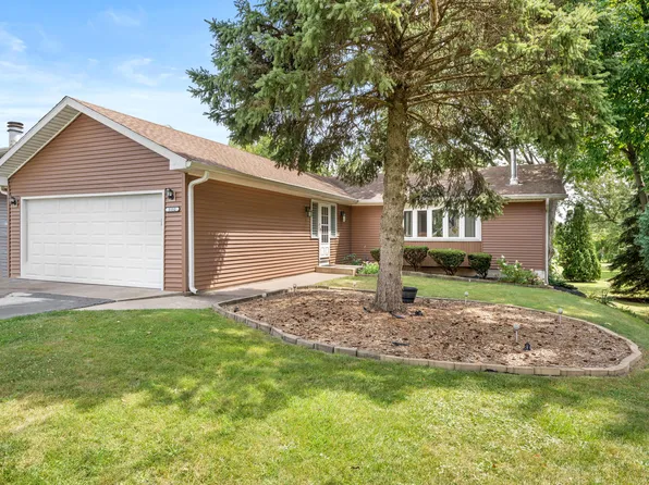 1152 Sunnyslope Dr, Crown Point, IN 46307