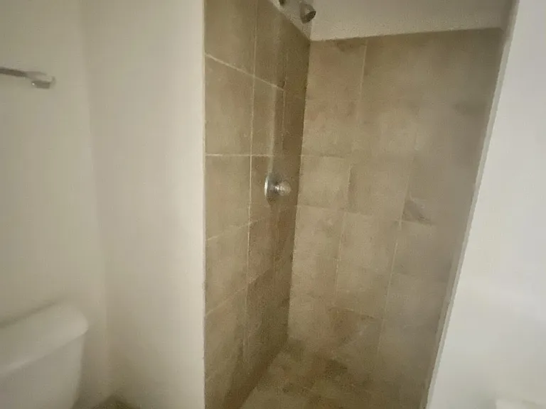 3328 Lincoln Ave #B — Photo 10