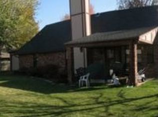 2304 W Washington Pl, Broken Arrow, OK 74012