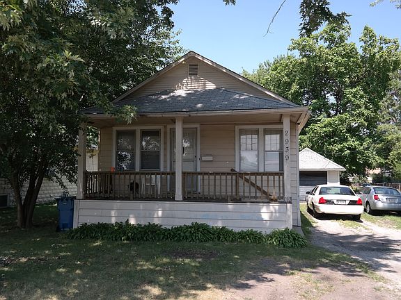 3rd image of 2939 Orchard Dr