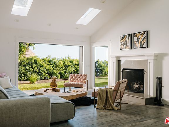 3rd image of 18013 Sea Reef Dr